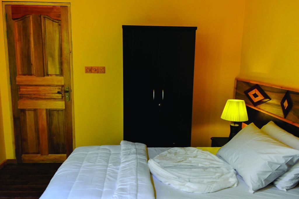 Siesta Beach Hotel Maafushi Kültér fotó
