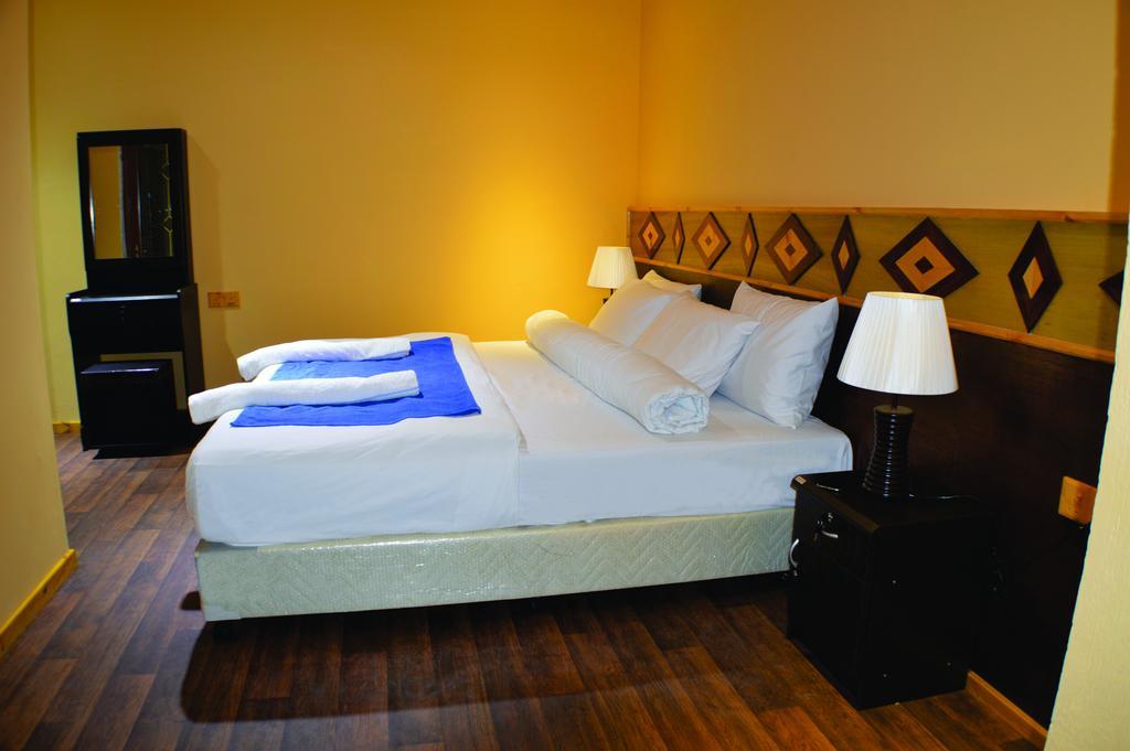 Siesta Beach Hotel Maafushi Kültér fotó